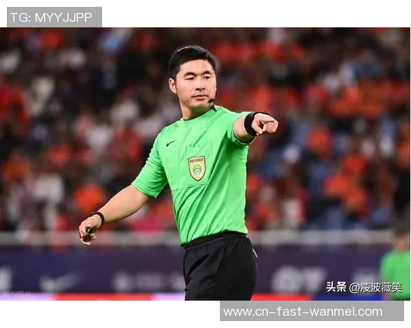 孙盛宇足球裁判的执法之路与职业生涯回顾分析